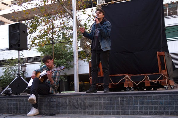 imgi_5_como-un-burrito-de-troya-3